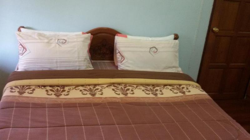 Your House 3 Guest House Чиангмай Экстерьер фото