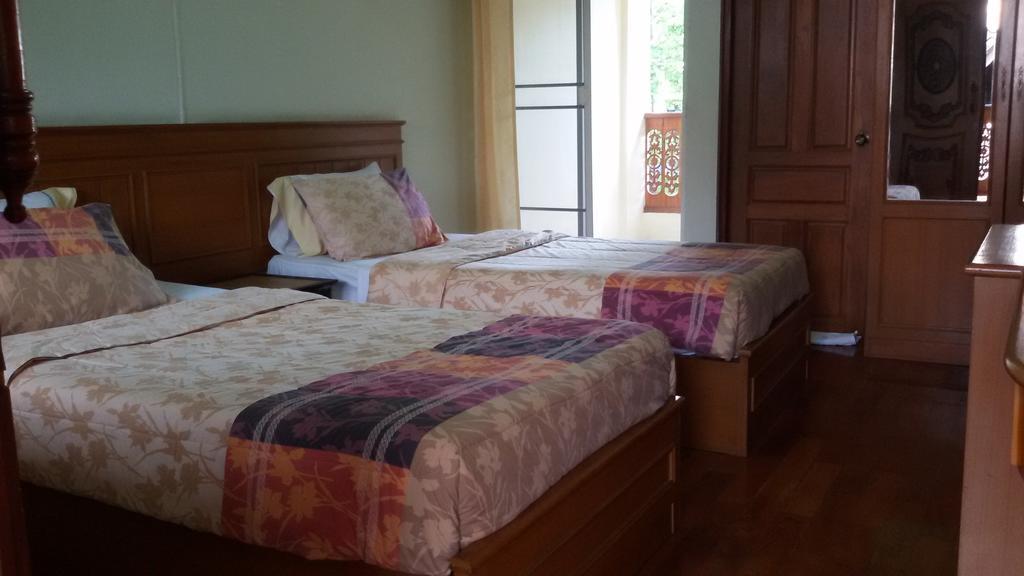Your House 3 Guest House Чиангмай Номер фото